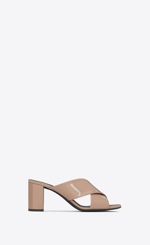loulou mule in patent leather